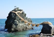 夫妇岩景点图片