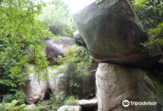 鬼の差し上げ岩景点图片