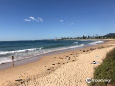 Sandon Point Beach-卧龙岗