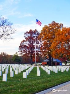 Camp Butler National Cemetery-克利尔莱克