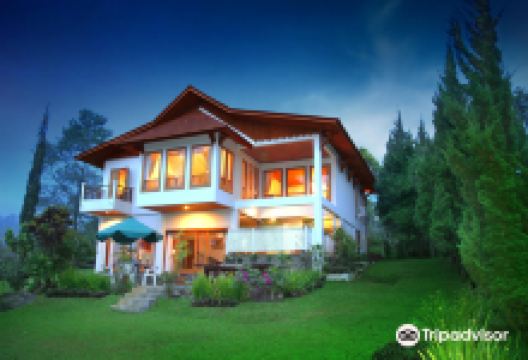 Sari Ater Hot Springs Ciater景点图片