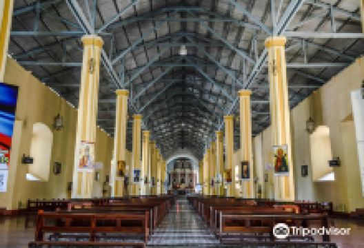 Bacarra Church景点图片