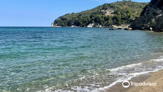 Ligaries Beach