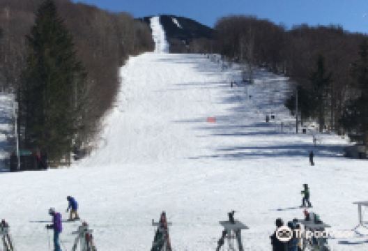 Pico Mountain Ski Resort景点图片