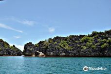 Minalahos Island-卡拉莫安