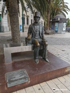 Hans Christian Andersen Statue-马拉加