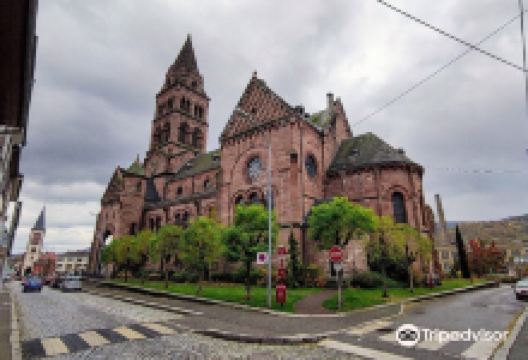 La place du Marche a Munster景点图片