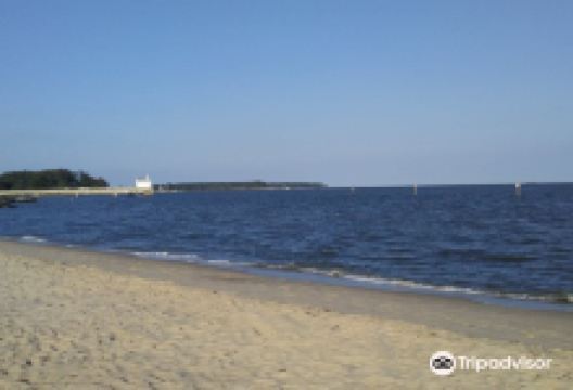 Gloucester Point Beach Park景点图片