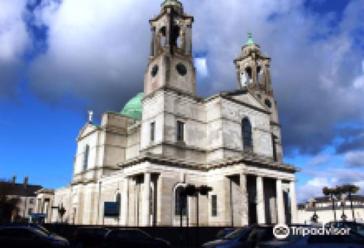 Church of Saints Peter & Paul景点图片