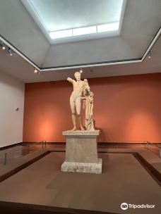 Hermes by Praxiteles-奥林匹亚