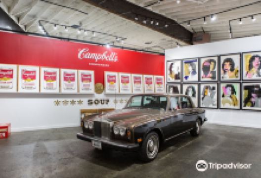 Revolver Gallery - Your Andy Warhol Specialists景点图片