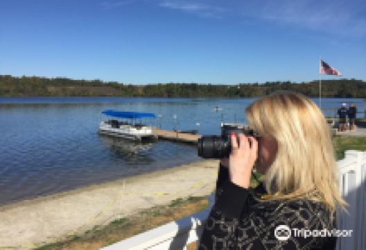 Mill Creek Marsh Trail景点图片