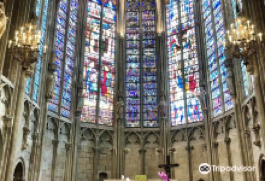 圣纳扎留斯圣塞尔苏斯圣殿景点图片