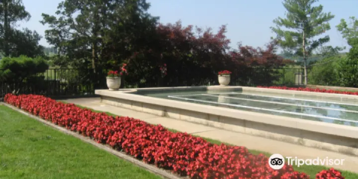 Crescent Bend House & Gardens - Armstrong-Lockett House