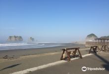 Oyakoiwa Fureai Beach景点图片