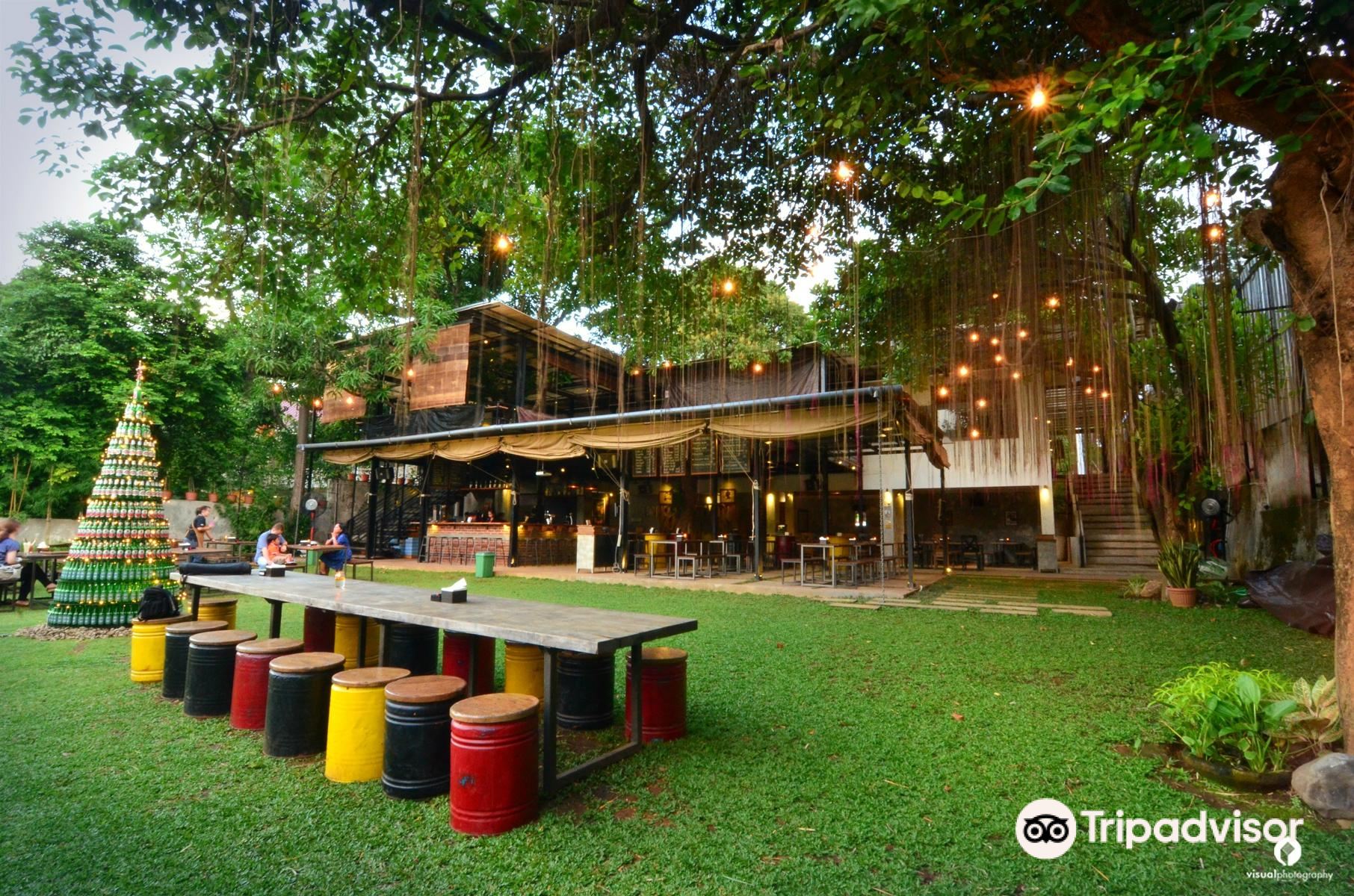 Sakapatat Beer Garden & Resto餐厅图片