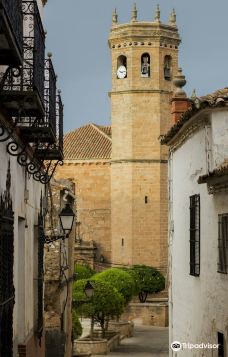 Iglesia de San Mateo-巴纽斯德拉伊西娜