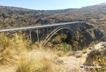 Puente de Requejo景点图片