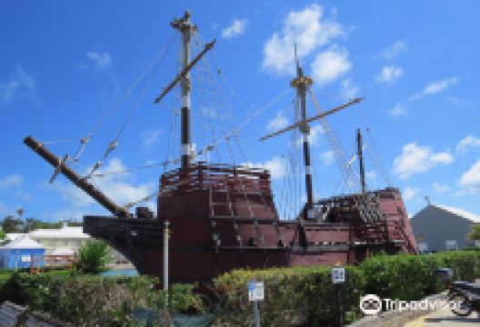 Ordnance Island景点图片