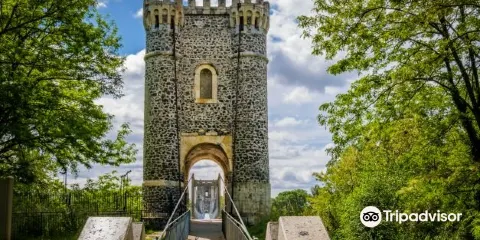 La Passerelle Himalayenne （Le Vieux Pont）