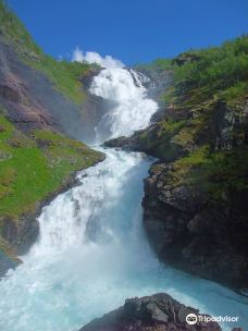 Kjosfossen 肖斯瀑布-艾于兰