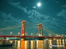 安培拉大桥-巨港