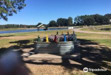 Stanley Pond Adventure Farm景点图片