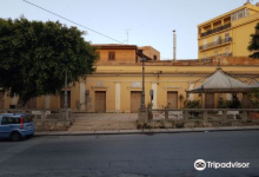 Biblioteca Comunale Luigi Vitali景点图片