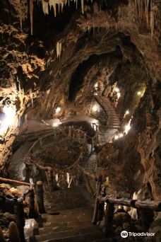 Grotte de Dinant La Merveilleuse-迪南