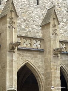 Narbonne Cathedral-纳巴达