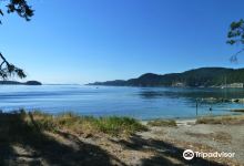 Montague Harbour Marine Park景点图片
