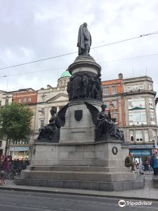 丹尼尔·奥康奈尔纪念碑-都柏林