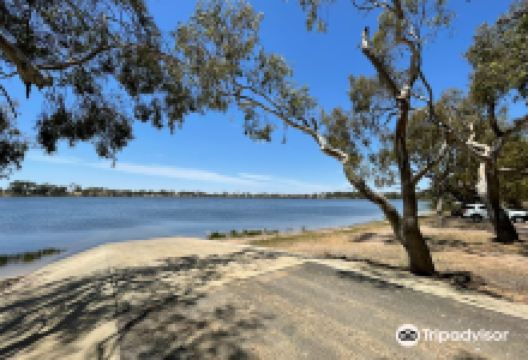 Walkers Lake景点图片