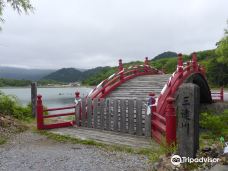 三途川-陆奥市