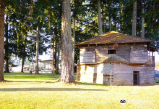 Courthouse Square Park景点图片