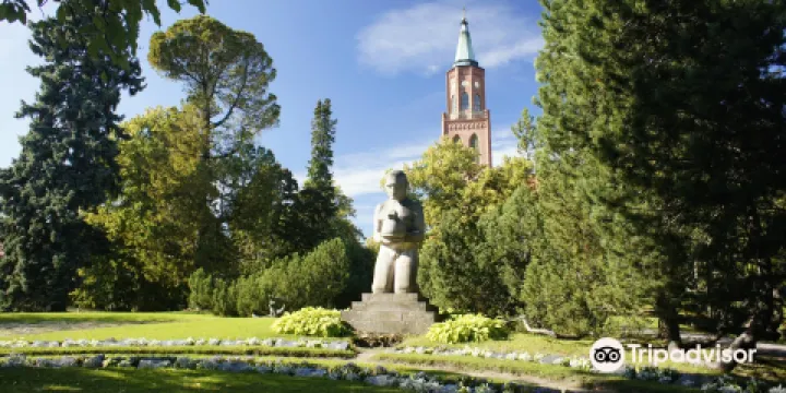 薩翁林納主教座堂