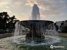 Zodiac Fountain-布加勒斯特
