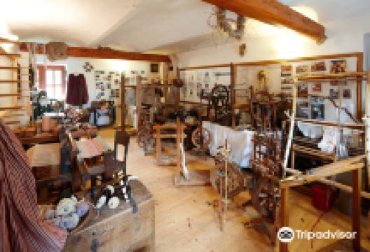 Dum pod jasanem景点图片