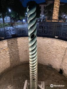 蛇柱-伊斯坦布尔