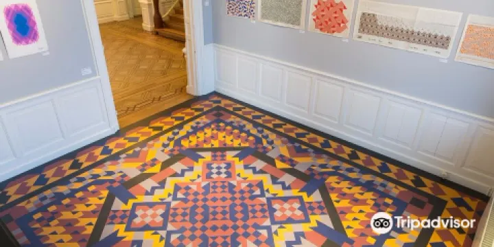 揚·屈嫩博物館