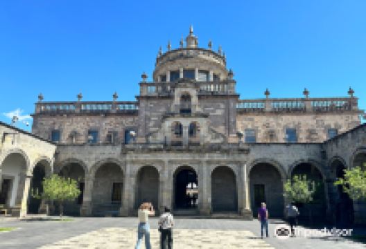 卡瓦尼亚斯济贫院景点图片