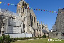 Trinity Abbey (Abbey de la Trinite)景点图片