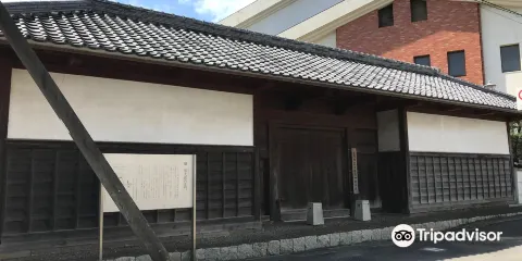 鬱文館正門