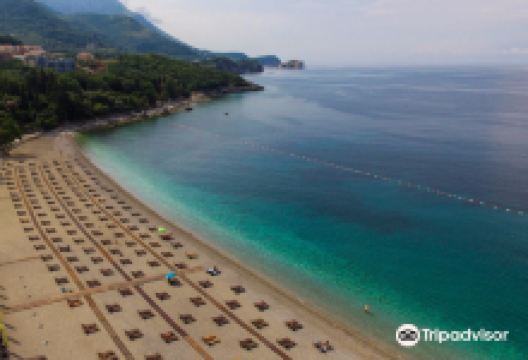 Kamenovo Beach景点图片