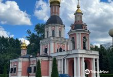 Holy Trinity Church(Lazorevy Proyezd)景点图片