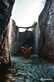 Deep Blue Hot Springs Warrnambool-瓦南布尔