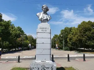 Bust of Chernyshevskiy