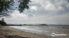 Praia da Armacao-弗洛里亚诺波利斯