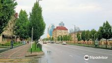 Makhmud Esambayev Avenue-格罗兹尼