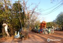 Wat Pa Lak Roi景点图片